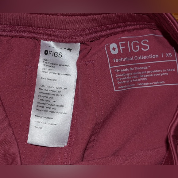 Figs Scrub Set - Quartz - Picture 7 of 7